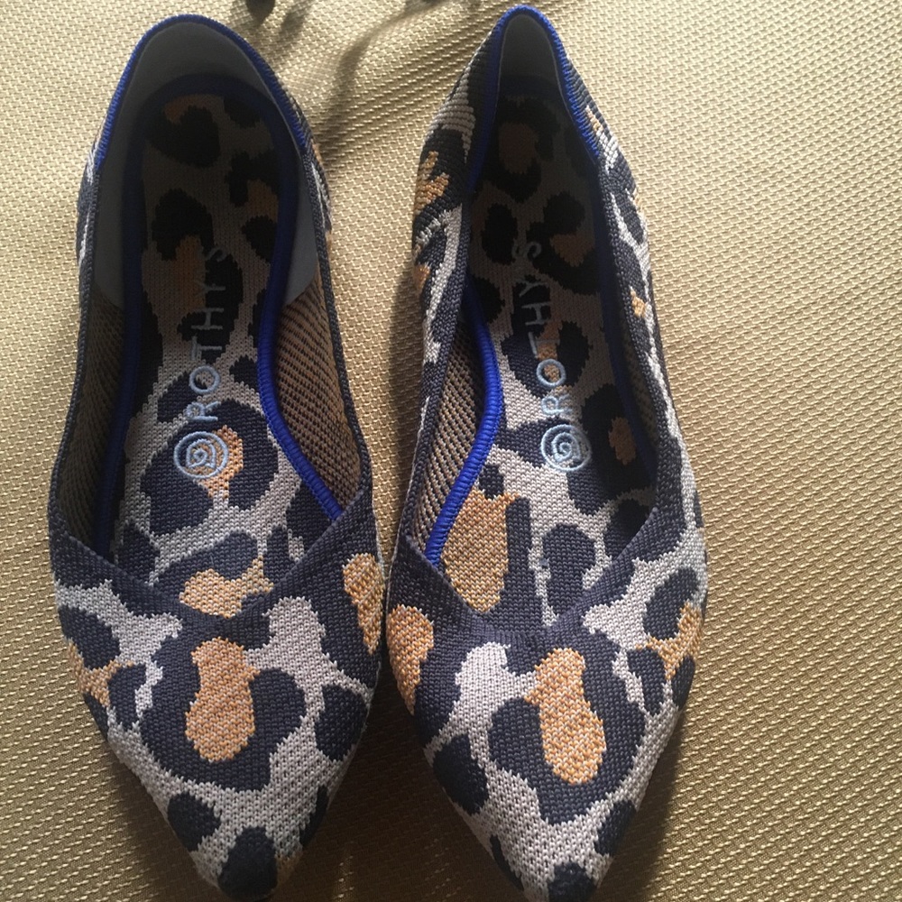 Leopard Rothy’s size 7.5